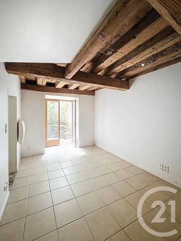 Location Appartement 3 pièces 44m² CLERMONT FERRAND 63000 - Photo 2