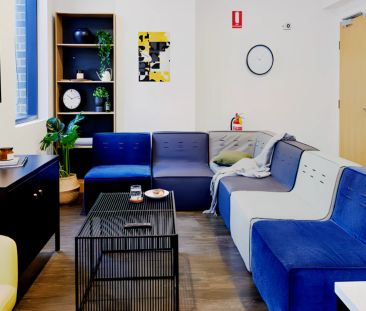 6 Bedroom Apartment - Photo 3