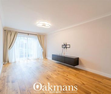 4 bedroom semi-detached house to rent - Photo 3