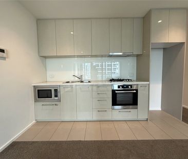 1703/618 Lonsdale Street - Photo 5