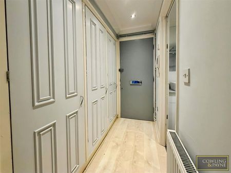 Bradwell House, Southend Road, Wickford - Photo 3