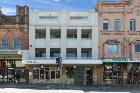 Ultra-modern Enmore apartment - Photo 4