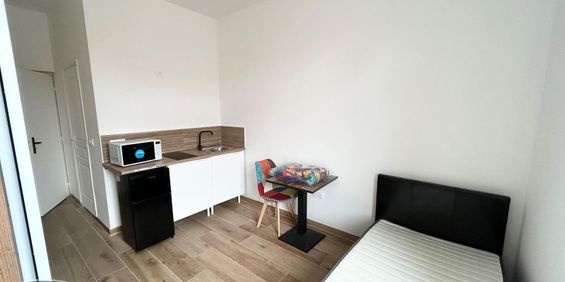 Location Appartement 1 pièce 16m² FAMARS 59300 - Photo 3