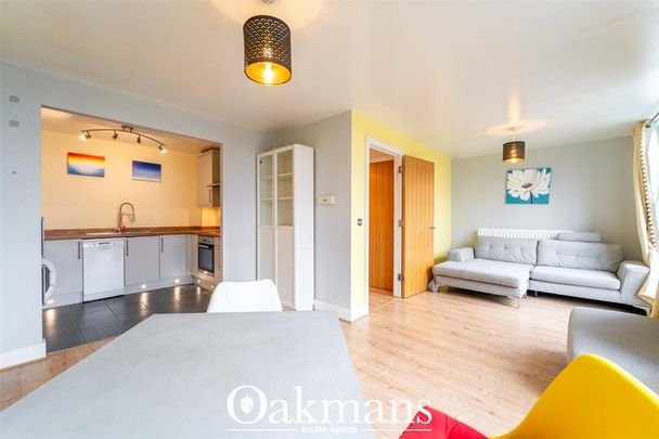 2 bedroom apartment to rent - Photo 1