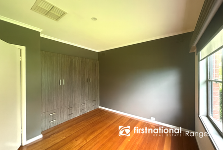 Family Comfort with Space to Grow - Photo 2