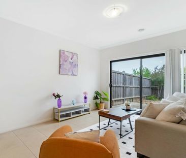 23 Fox Walk, Truganina VIC, Belconnen - Photo 1