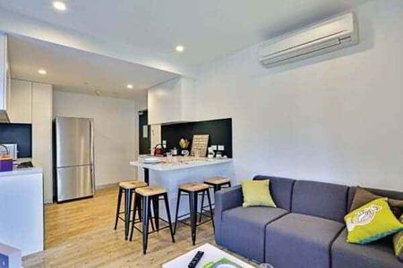 4 Bedroom Ensuite, King Single Bed - Photo 2