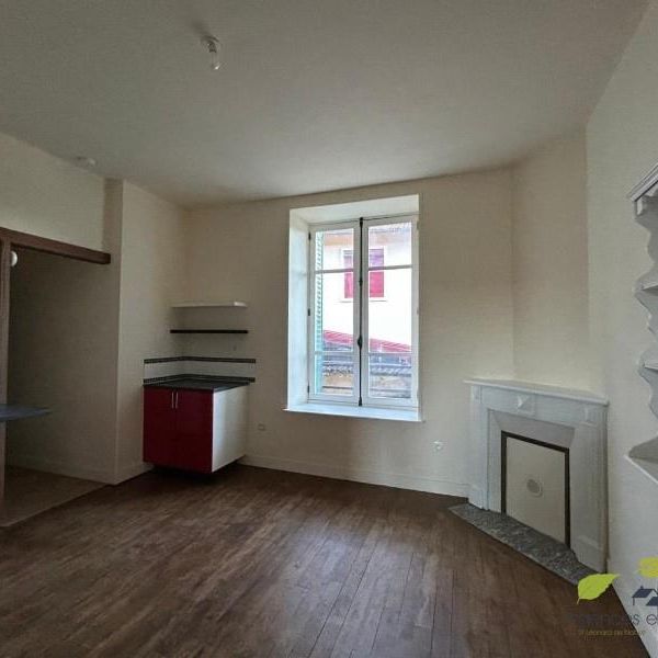Location Appartement 2 pièces 40m² EYMOUTIERS 87120 - Photo 1
