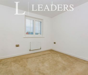 3 bedroom detached to rent Swift Gardens, Kirton, PE20 - Photo 5