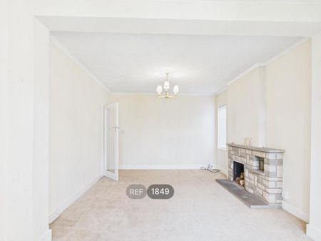 3 bedroom property to rent - Photo 2