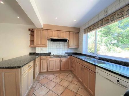 Hartland Drive, Edgware, HA8 - Photo 3