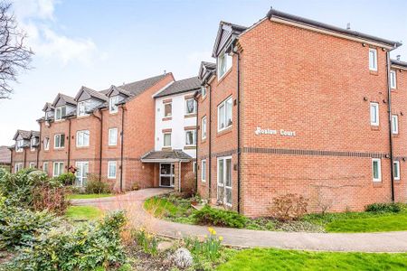 1 bedroom retirement property to rent - Photo 5