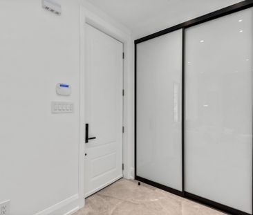 For Lease - 180 Glenwood Crescent, Toronto, Ontario - Photo 4