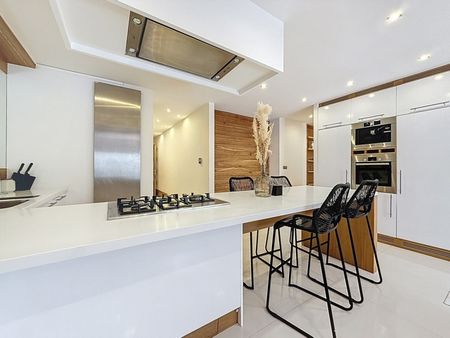 Appartement te huur in Ixelles - Foto 4