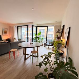 Appartement te huur in Antwerpen voor € 1.575 met 2 slaapkamers - Photo 2