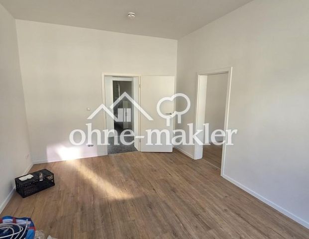 Kernsanierte 2-Zimmer-Wohnung nahe Bahnhof Oberbarmen – 3. OG links, Küche/Bad, Keller - Photo 1