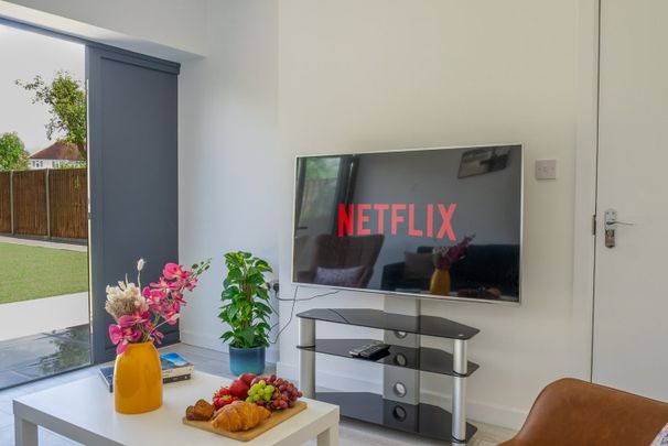 5 Bed Semi-Detached House, Kingsfield Avenue, HA2 - Photo 1