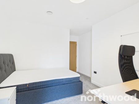 2 bedroom flat to rent - Photo 4