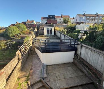 3 bedroom terraced house to rent - Photo 4