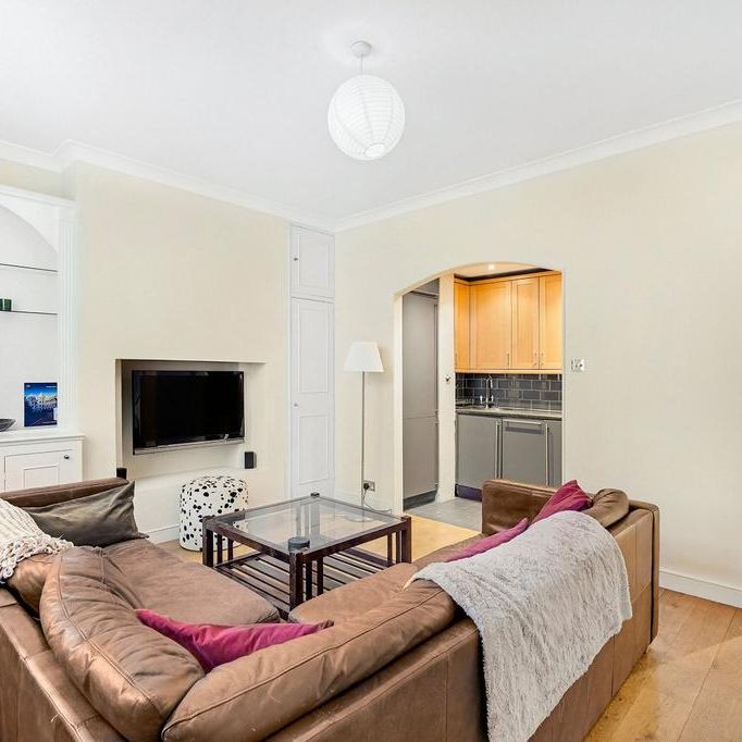2 bedroom flat to rent - Photo 1