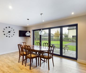 2 bedroom bungalow to rent - Photo 1