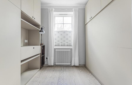 3 bedroom mews to rent - Photo 2