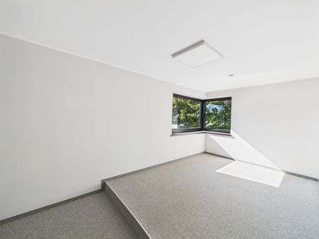 Blisko centrum, pośród zieleni. - Photo 5