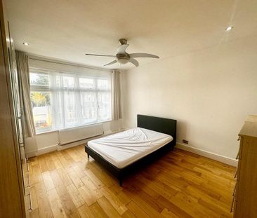 5 bedroom semi-detached house to rent - Photo 1