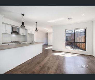 Perfect Location - Photo 5