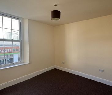 4 bedroom flat to let - Photo 5