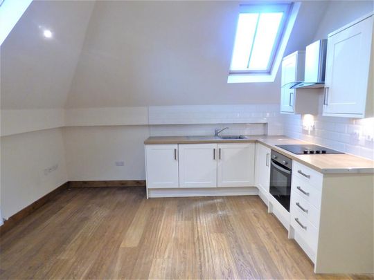 1 bedroom flat to rent - Photo 1