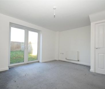 3 bedroom end of terrace house to rent - Photo 6