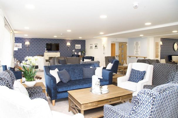 2 bedroom retirement property to rent - Photo 1