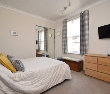 14, Common Lane, East Ardsley, Wakefield, West Yorkshire, WF3 2EP - Photo 5