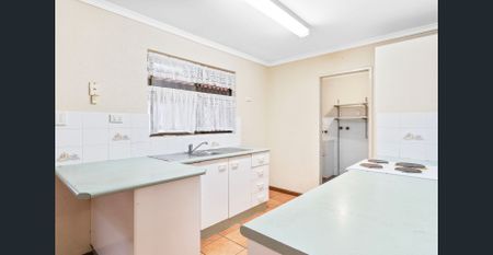 Charming Home in Great Location - Photo 4