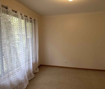 12 DELL STREET Blackheath - Photo 2