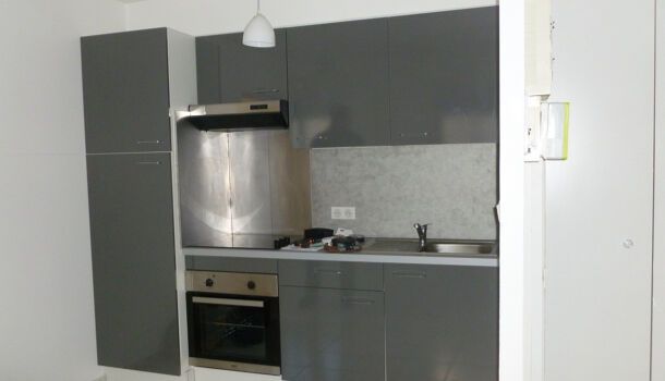 Appartement 2 pièces 30m2 REIMS 480 euros - Photo 1