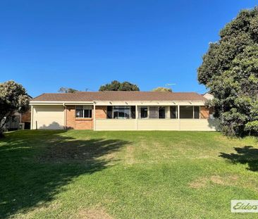 Easy Living Golfside Home - Photo 6