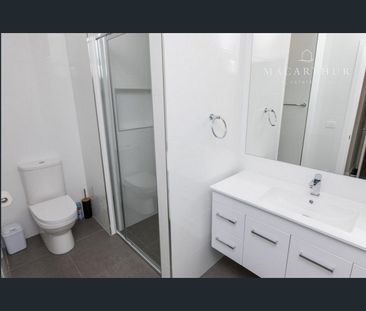 11A Day Street, Wagga Wagga, NSW 2650 - Photo 4