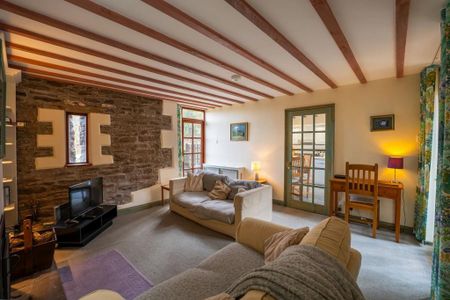 3 bedroom semi-detached house to rent - Photo 3