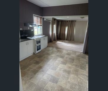 157 George Street, Bundaberg West QLD 4670 - House For Rent | Domain - Photo 4