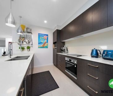 8 Rockley Parade, Googong - Photo 2