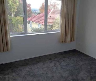3 Bed with Privacy, Top School Zone & Convenience - Photo 4