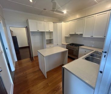 Beautiful Character Home in Peaceful Location - Photo 5