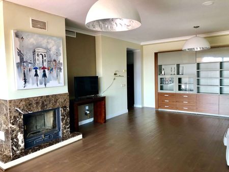 Penthouse in Benahavís - Photo 3