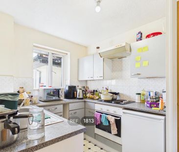 1 bedroom flat to rent - Photo 5