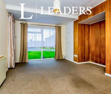 Sunningdale Close, PE24 - Photo 5