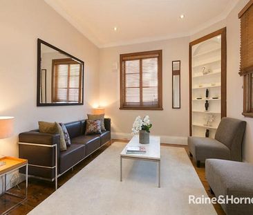 CHARMING PADDINGTON TERRACE IN CENTRAL PADDINGTON LOCATION - Photo 2