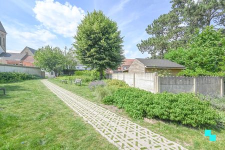 Stadswoning met tuin in centrum Oostrozebeke - Photo 3
