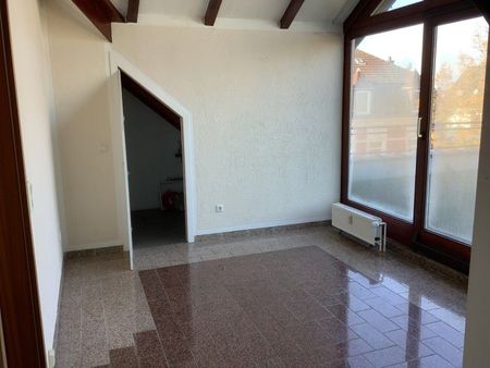 Solvente Mieter gesucht: Großzügige 3-Zimmer-Maisonette-Wohnung mit Dachterrasse - Foto 5